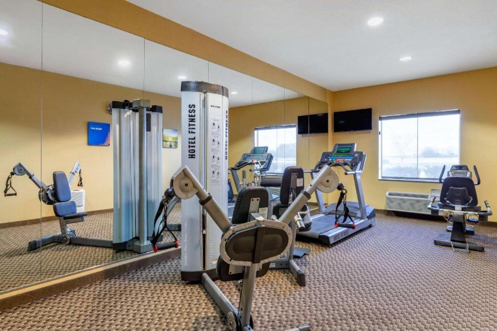 Comfort Inn & Suites Navasota Екстериор снимка